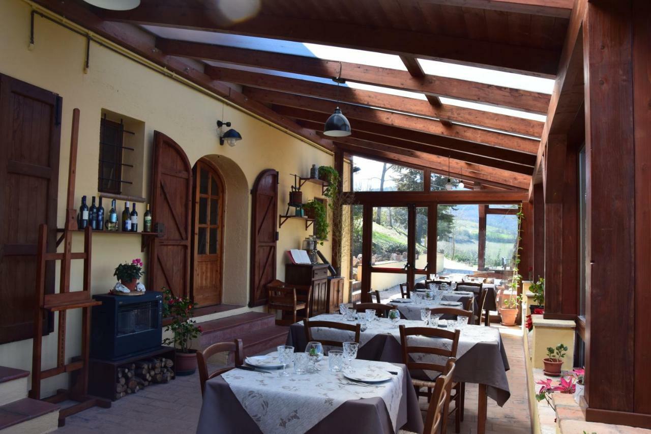 Agriturismo Gioie Di Campagna Fabriano Exterior foto